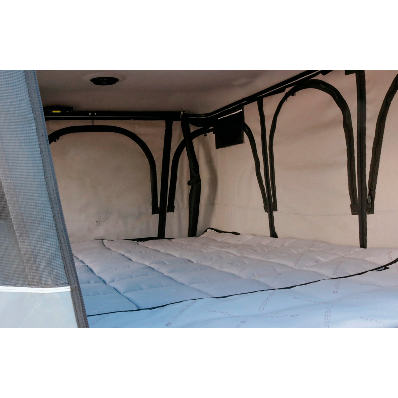Sistema de Cama 4 Estaciones para Tiendas de Techo - James Baroud